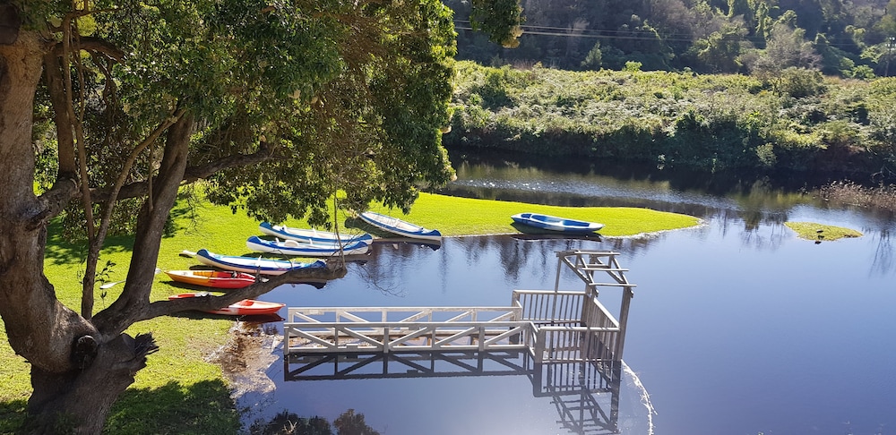 Blackwaters River Lodge 27/30