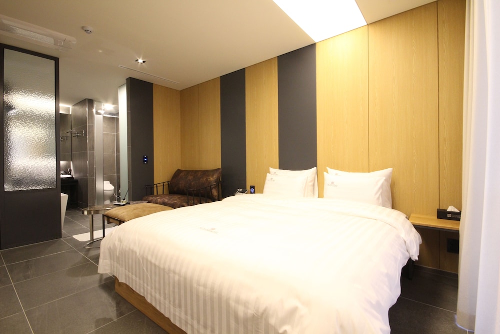 Jeonju Ecostay Hotel 5/47
