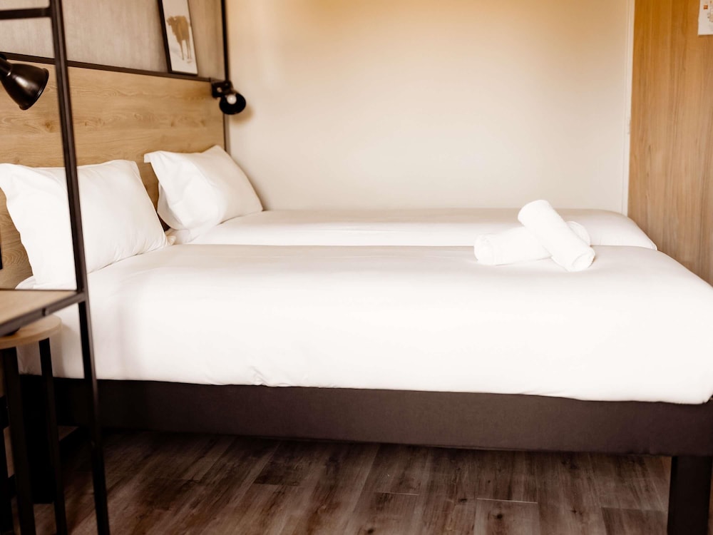 ibis Clermont Ferrand Sud Carrefour Herbet 22/57