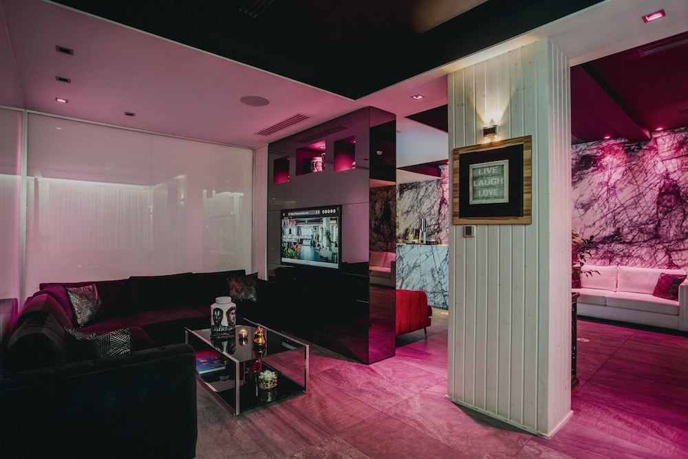 The Ciao Stelio Deluxe Hotel - Adults Only 63/65