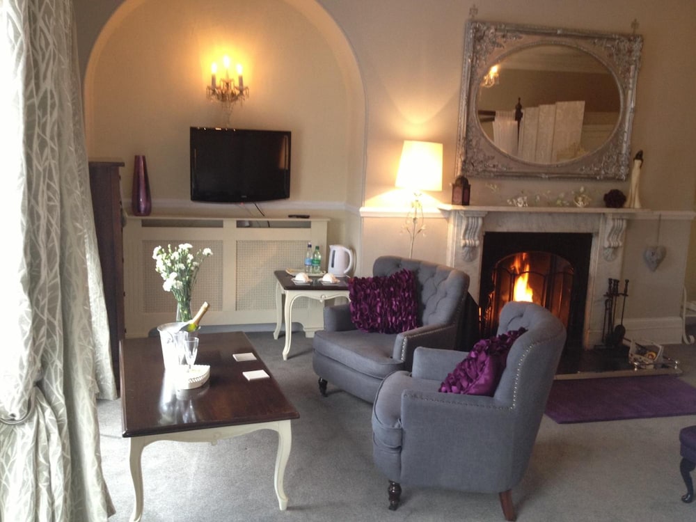 The Castle House Luxury Bed & Breakfast 35/50