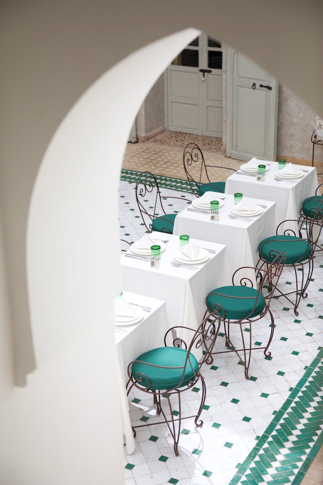 Riad Oriental Glory and Spa 64/69