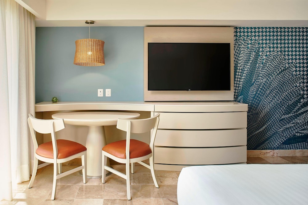 Marriott Puerto Vallarta Resort and Spa (ex Casa Magna Marriott Puerto Vallarta Resort and Spa) 7/60