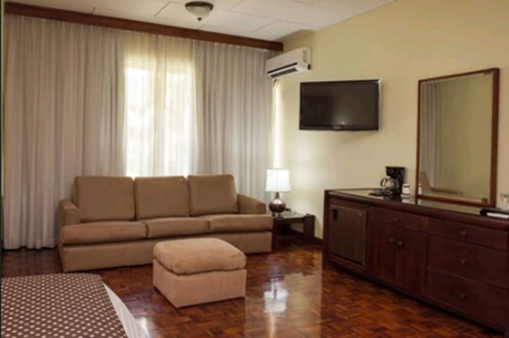 Hotel Villa Tournon 34/61