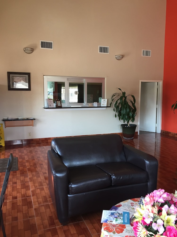 Scottish Inns Suites Timber Creek Houston 30/41