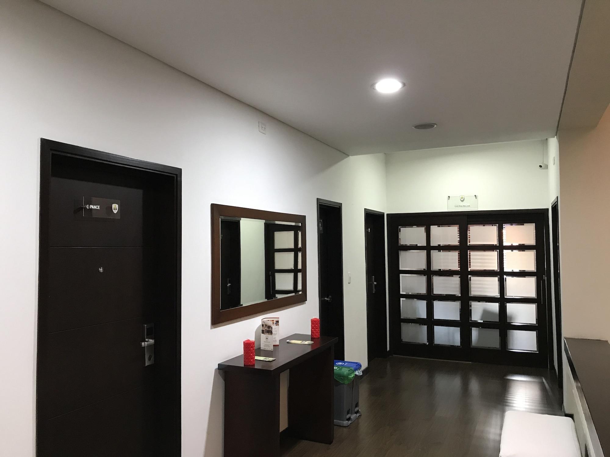Hotel Boutique Casa Farallones 10/23