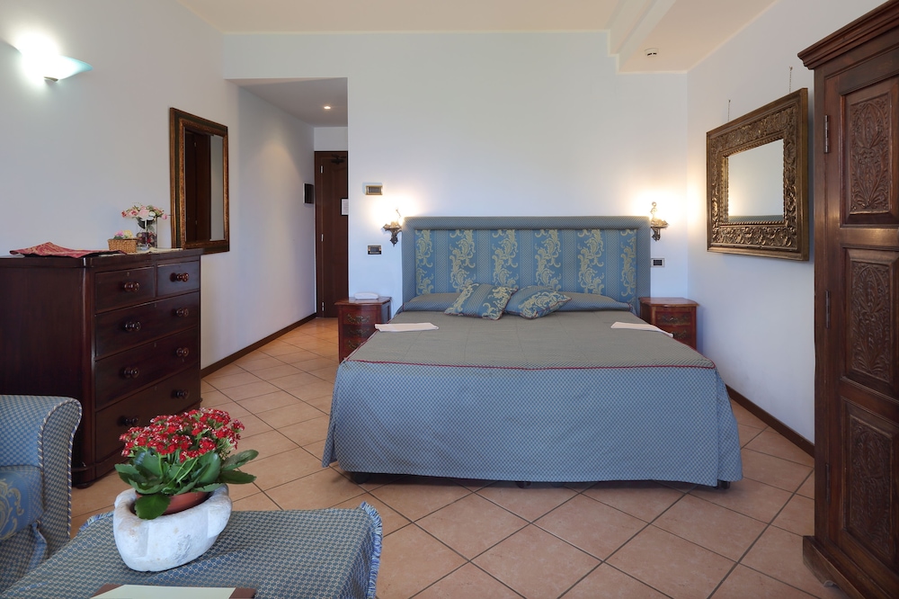 Villa Sonia Hotel 17/86