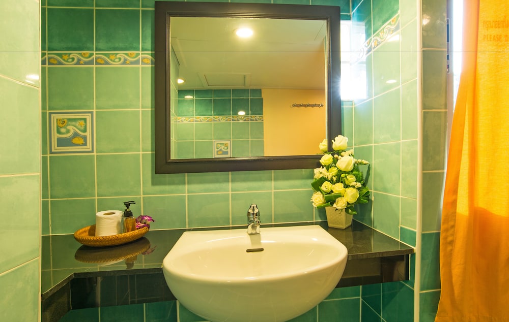 Krabi City Seaview Hotel 49/50