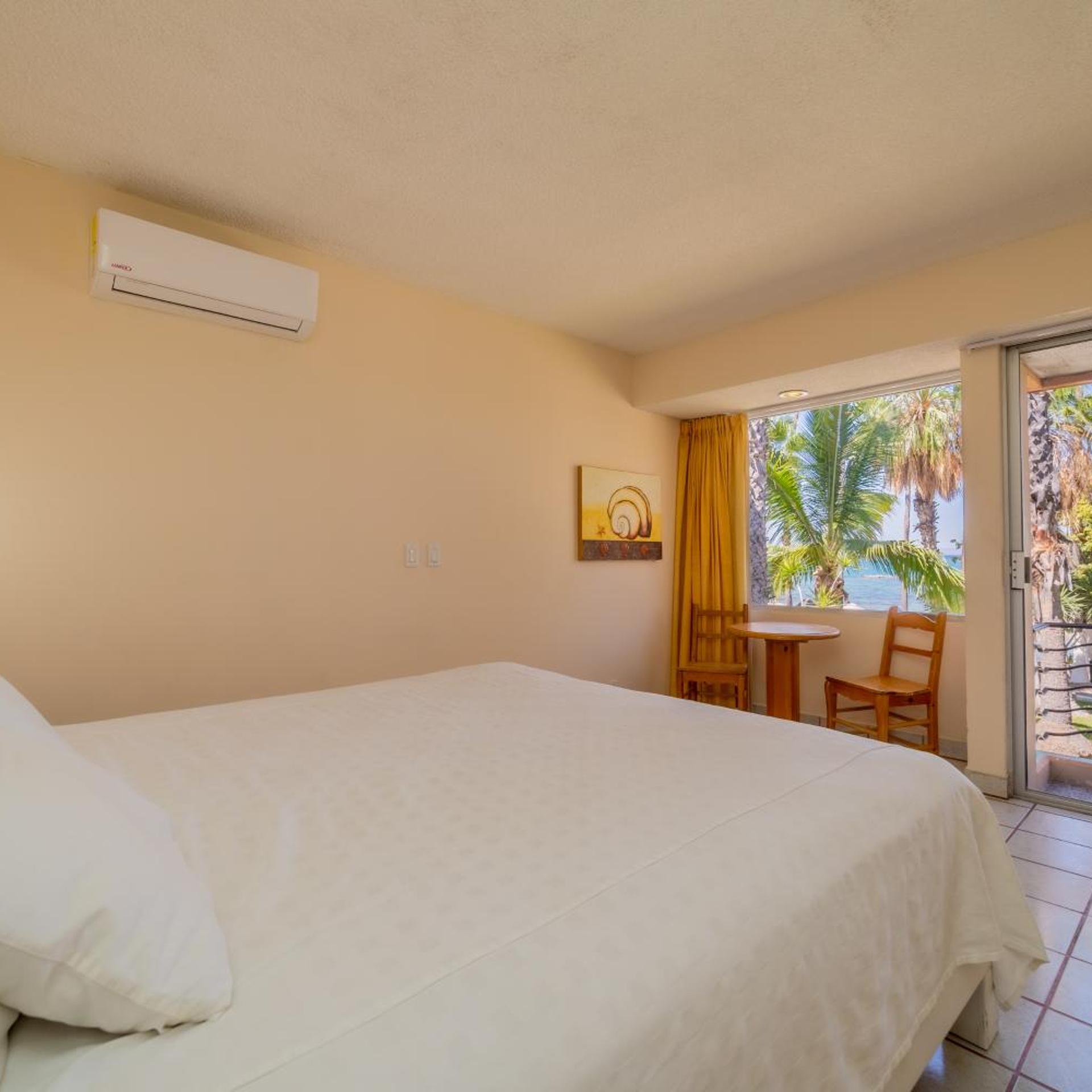 La Concha Beach Hotel & Club 7/50