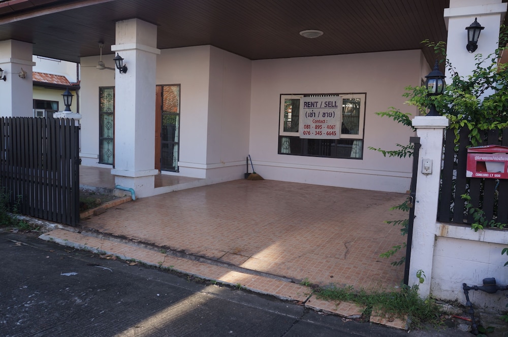 LAMAI APARTMENT 52/65