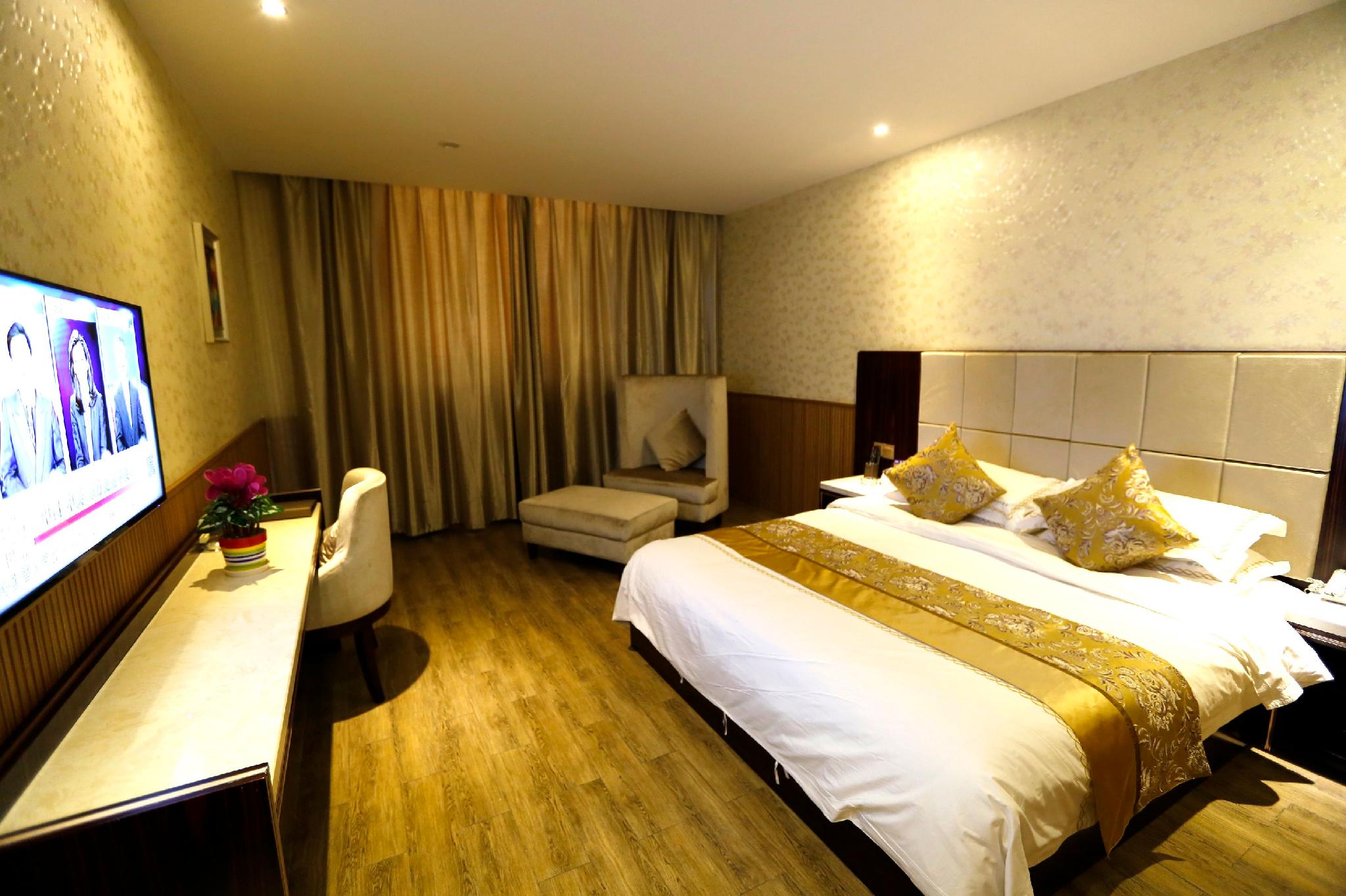 Huaqiao International Hotel 7/30