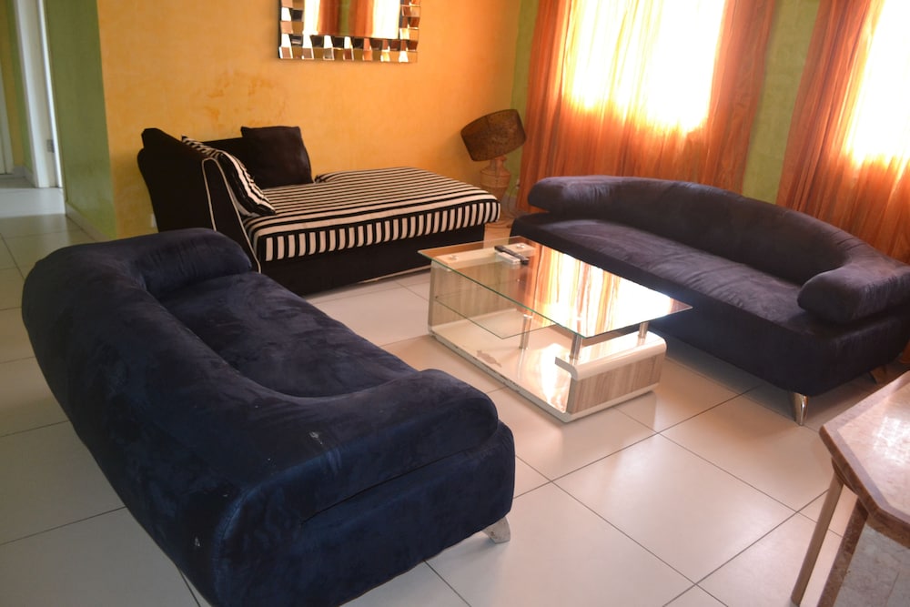 Hotel La Falaise Bonanjo 20/42