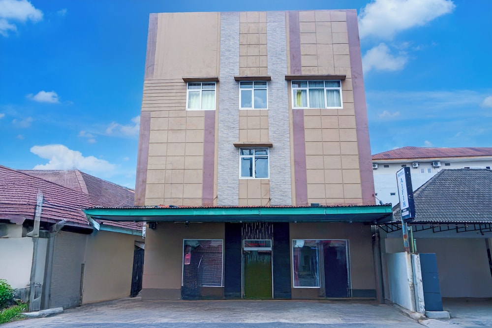 Collection O R.Sukamto Near Palembang Trade Center Mall in PALEMBANG