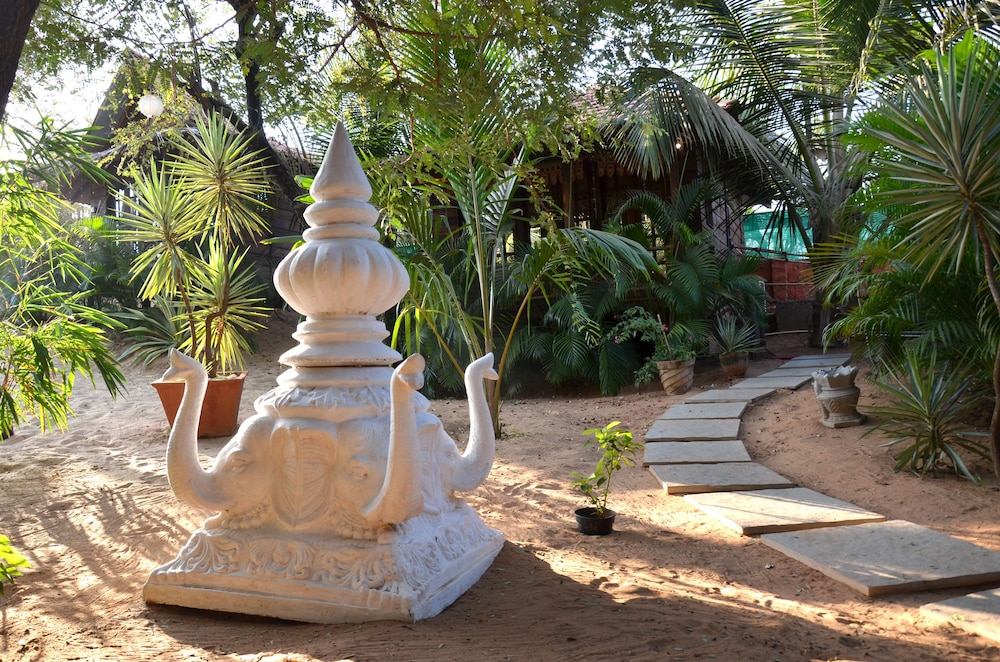 Little India Beach Cottages 35/47