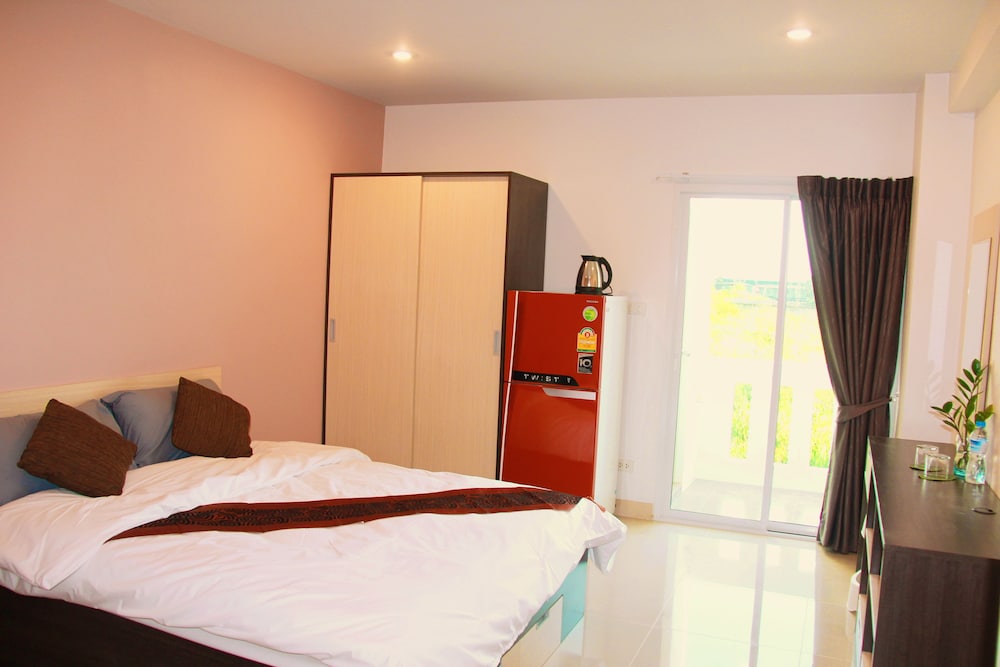 At Ease Residence Suvarnabhumi 23/67