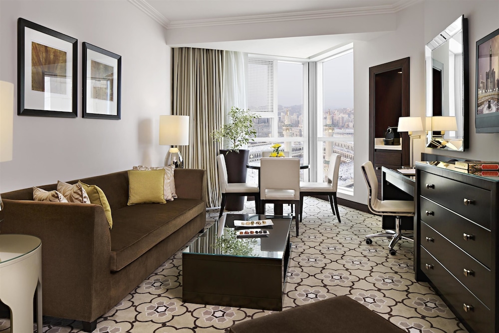 فندق مكة سويس أوتيل(Swissotel Makkah) 44/71