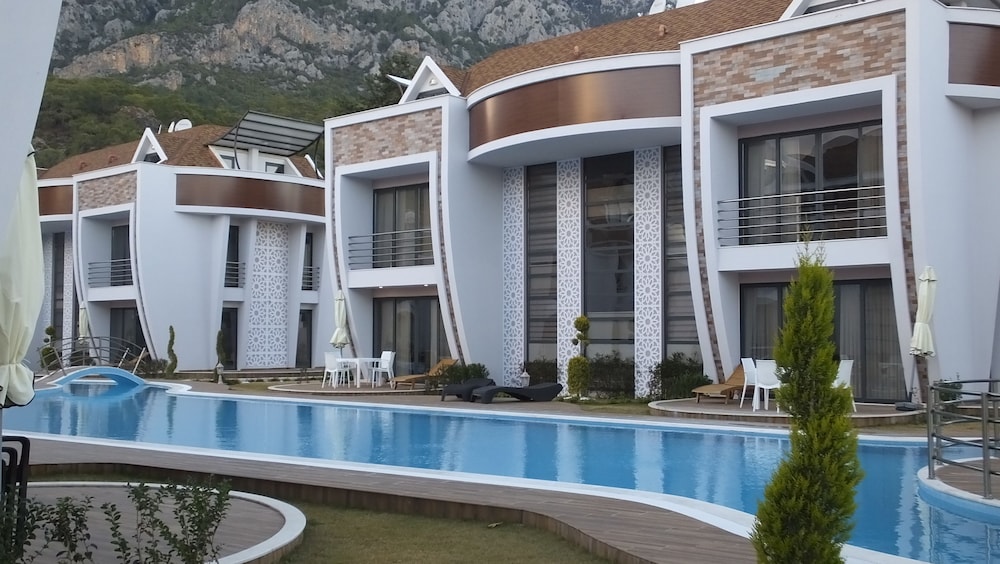 Hande Homes 30/39