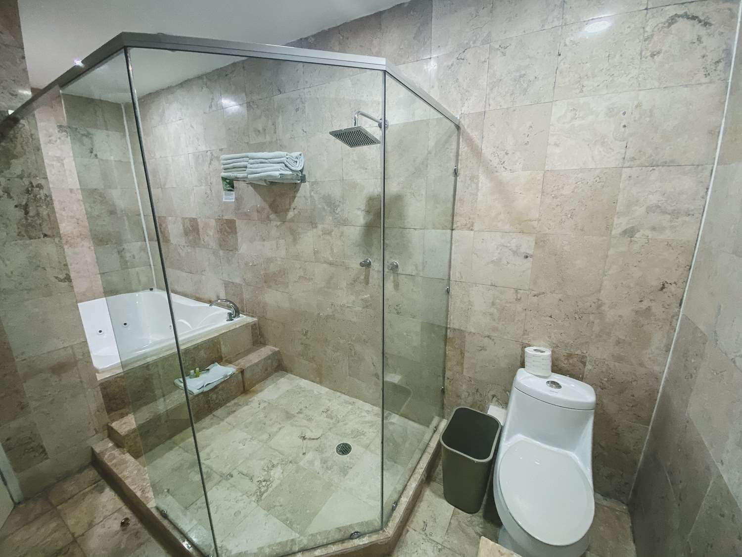 Days Inn by Wyndham Tuxtepec 30/30