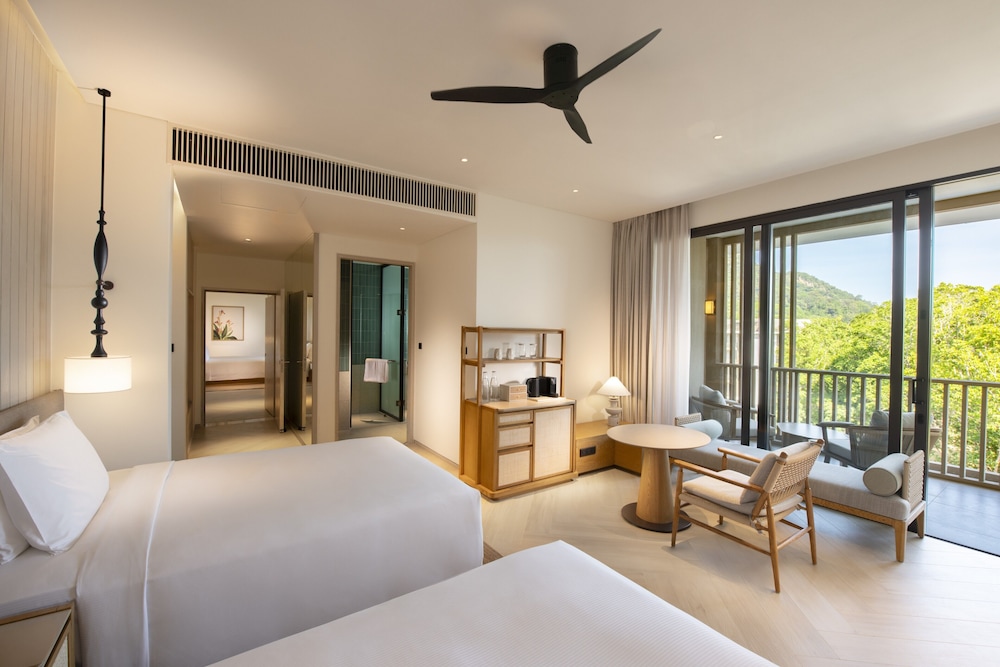 Hilton Burau Bay Langkawi Resort 10/59
