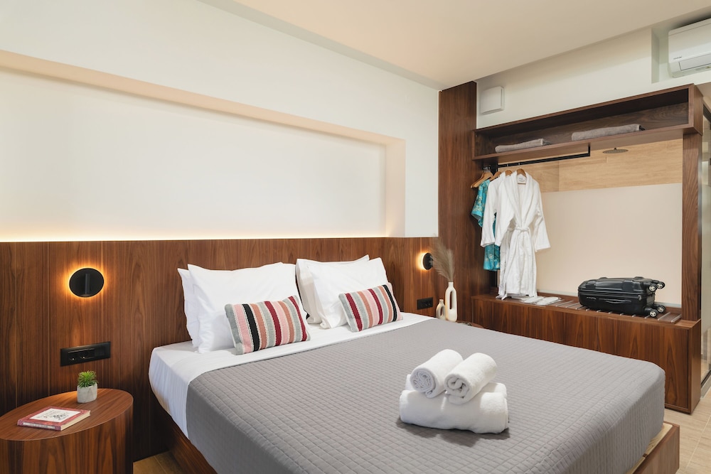 Elia Sea Suites 29/72