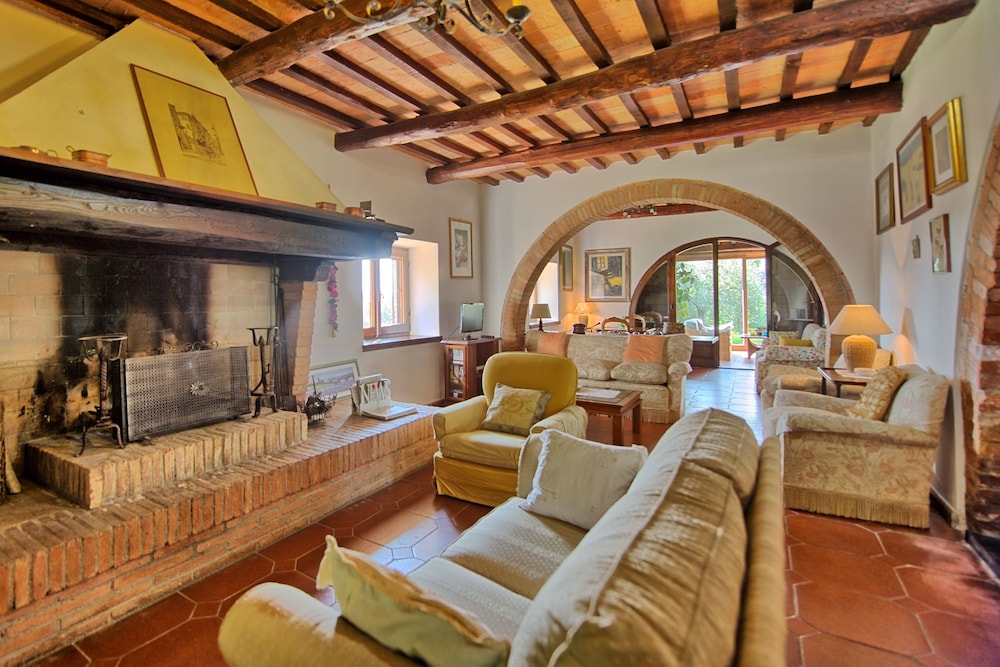 Casale Giulio 11/23
