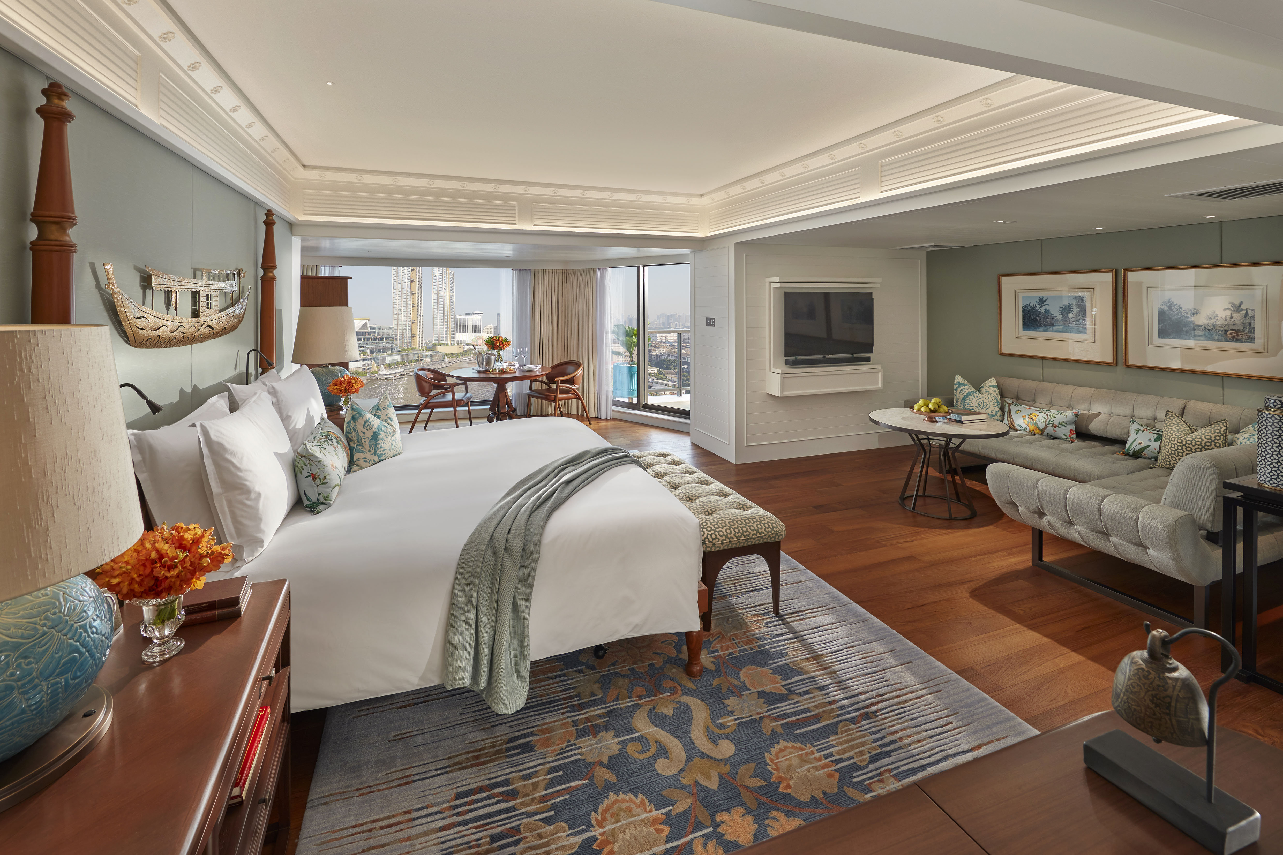 Mandarin, King Bed