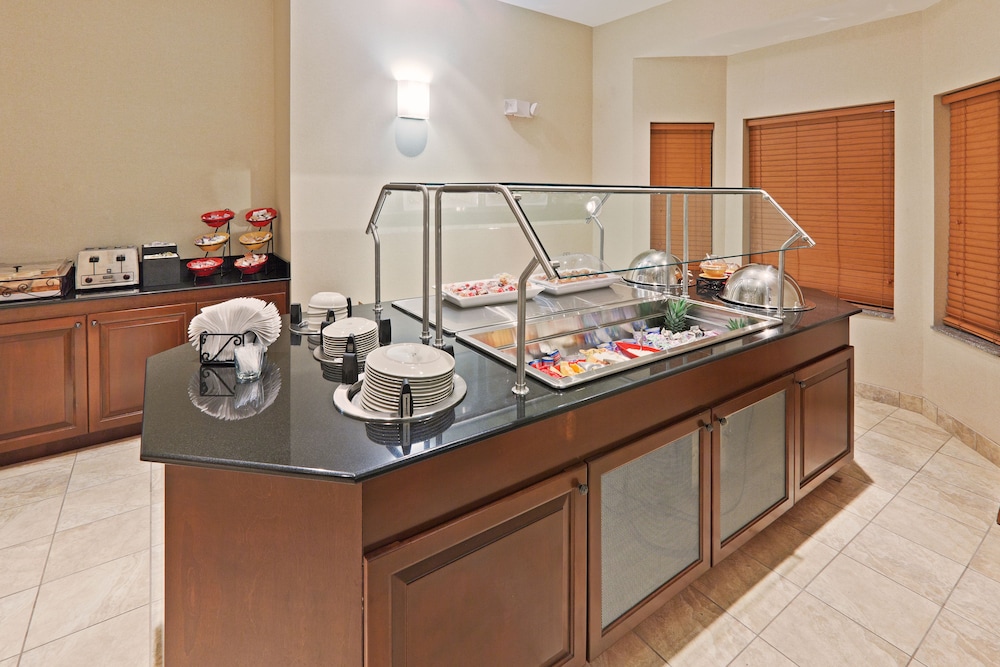 Staybridge Suites Oklahoma City 56/74