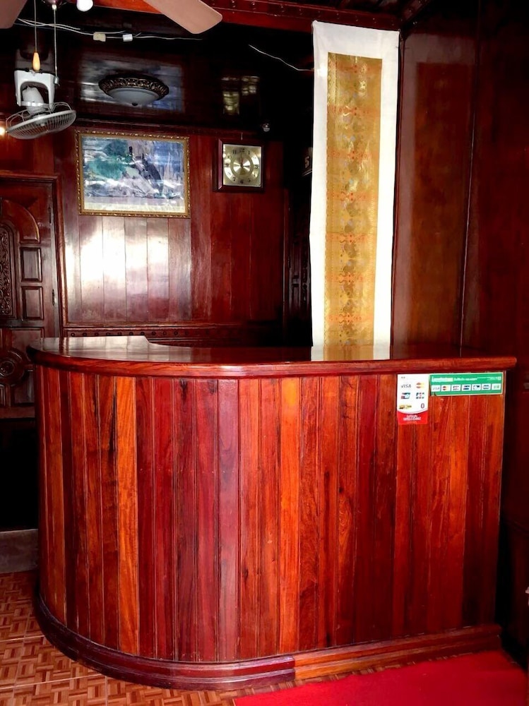 Soutikone 1 Guesthouse 8/58