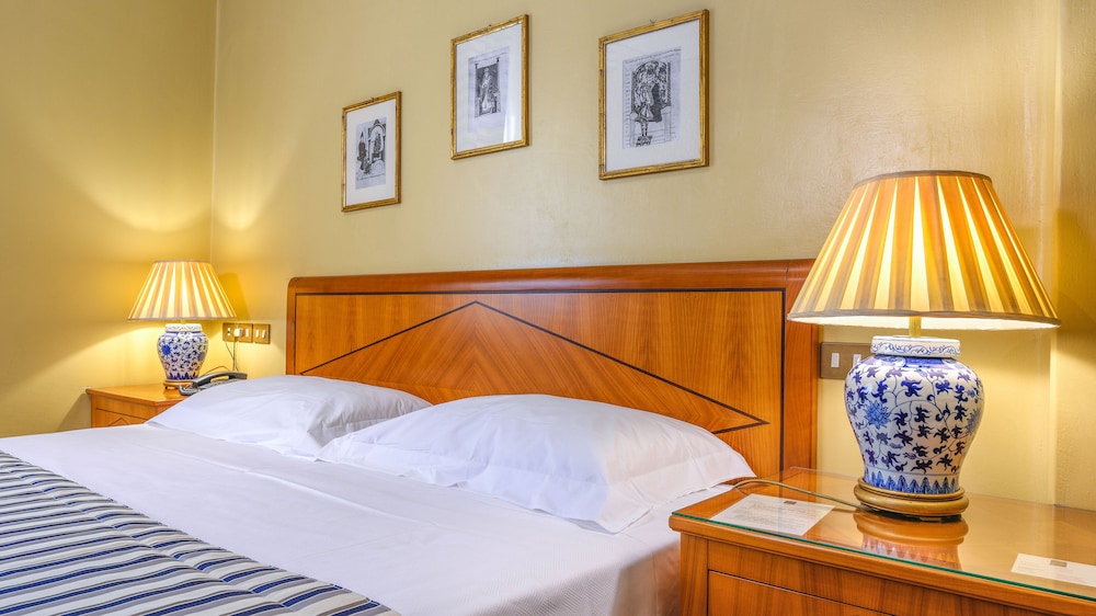 Albergo Reggio 29/63