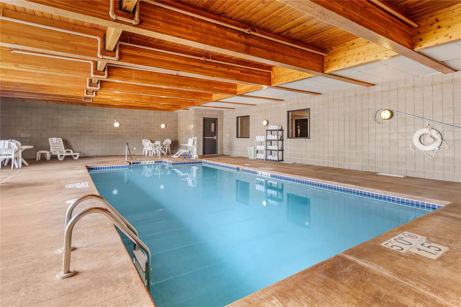 Sleep Inn & Suites Wisconsin Rapids, WI 18/35