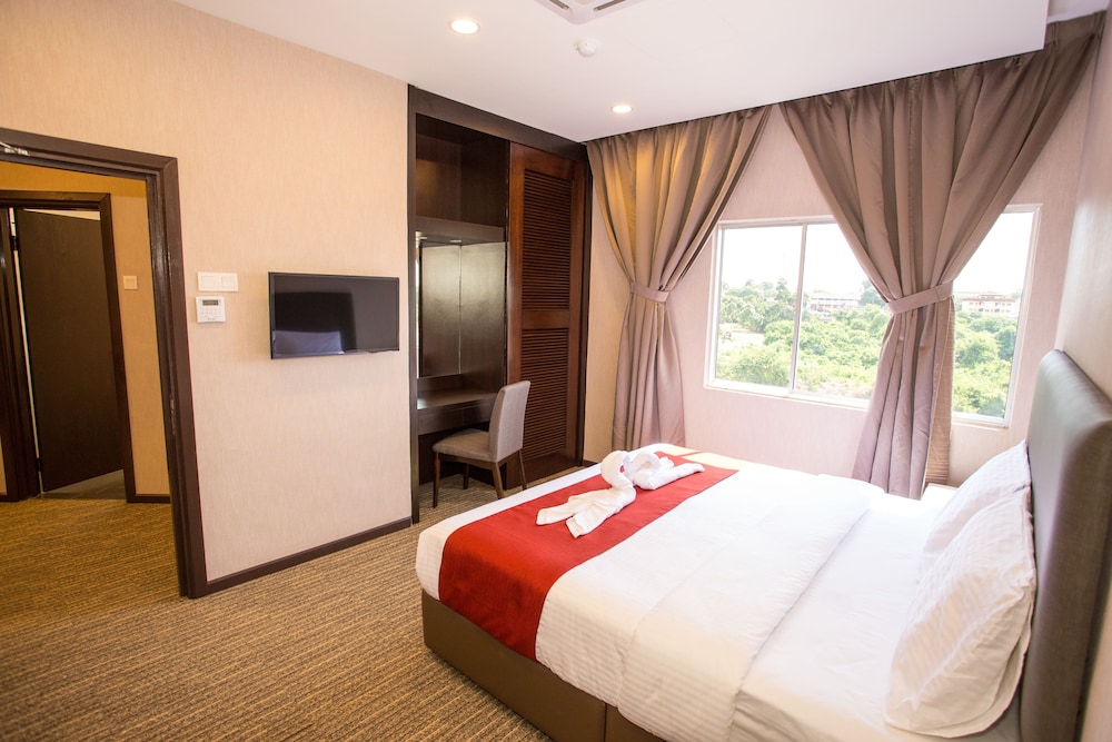 Icon Hotel 11/50
