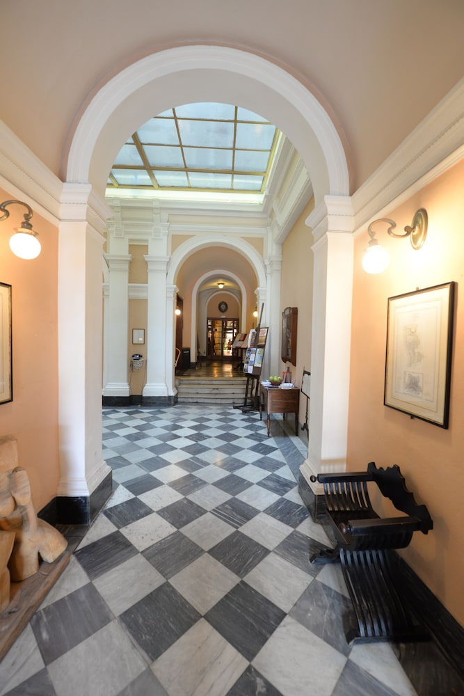 Royal Victoria Hotel Pisa 6/73