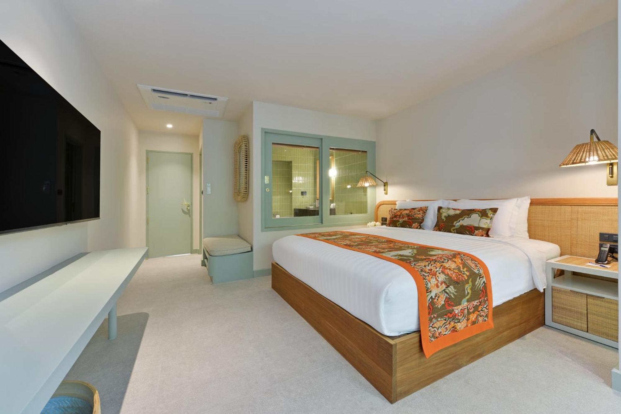 2 Bedrooms, Garden, Pool, Luxury, Suite