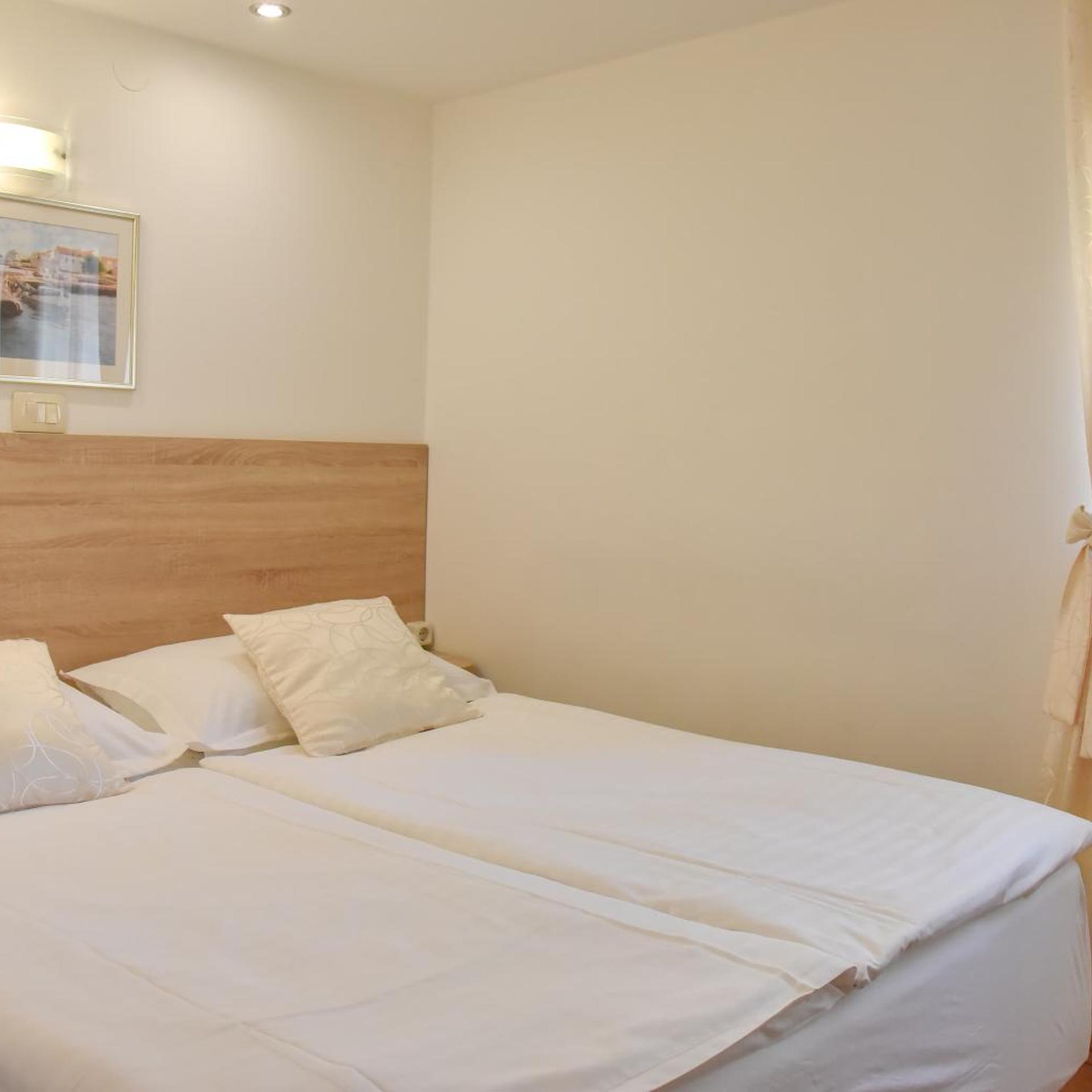 Duplex, Suite, City View