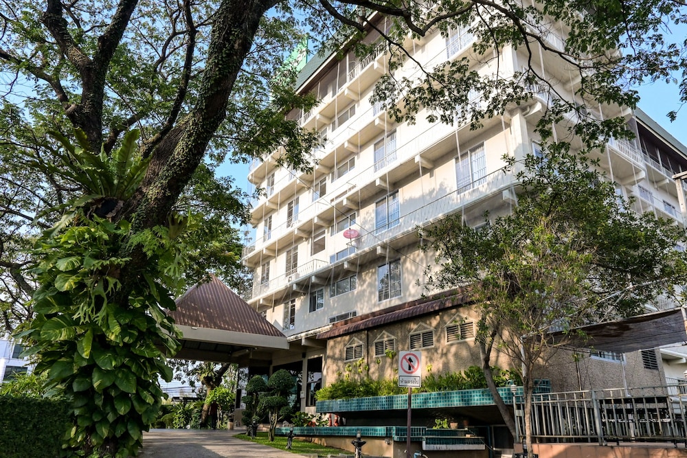 Rattana Park Hotel 5/98