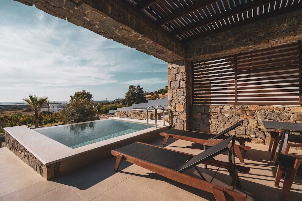 Kouros Blanc Paros 30/56