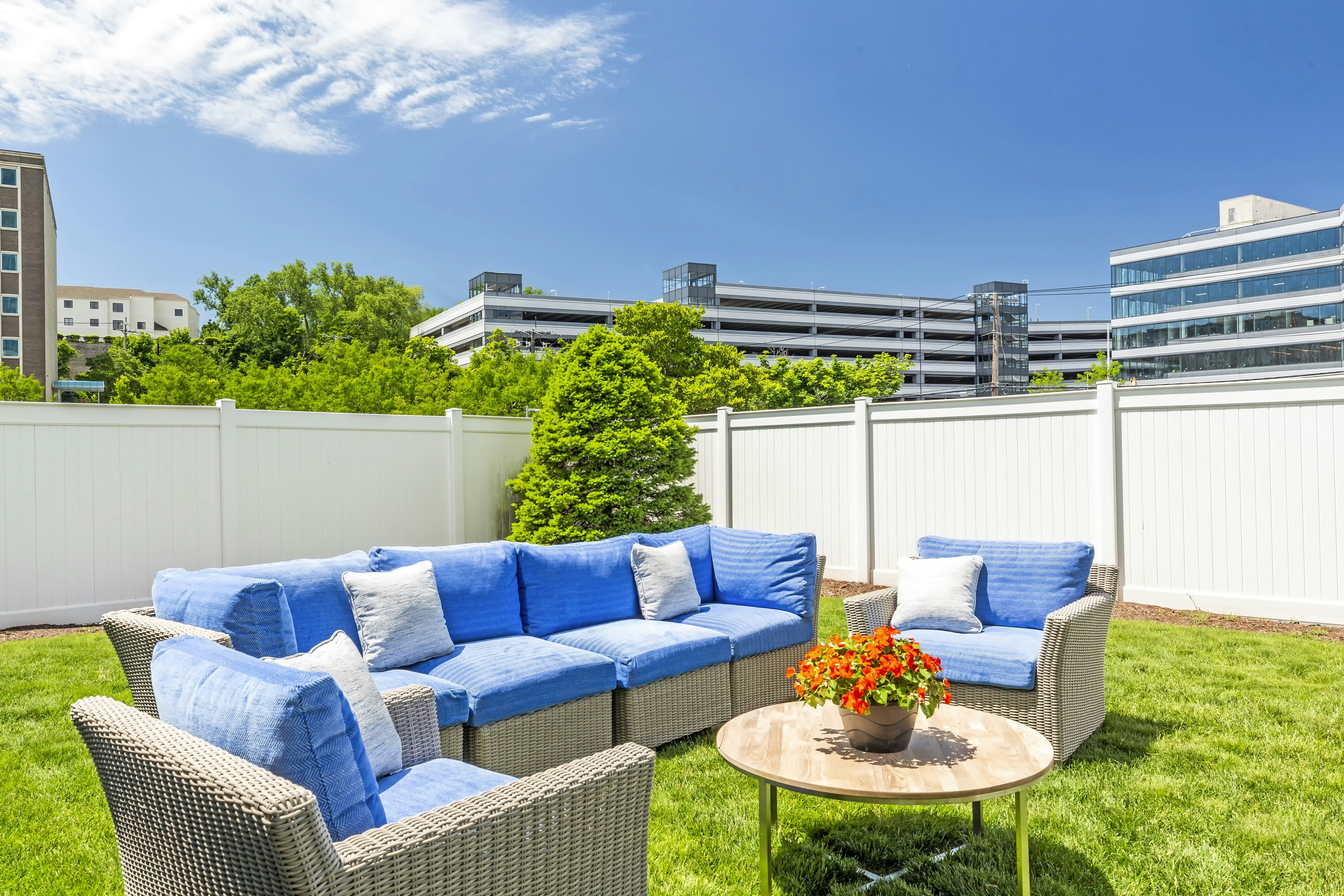 Hilton Garden Inn Boston Waltham 23/55
