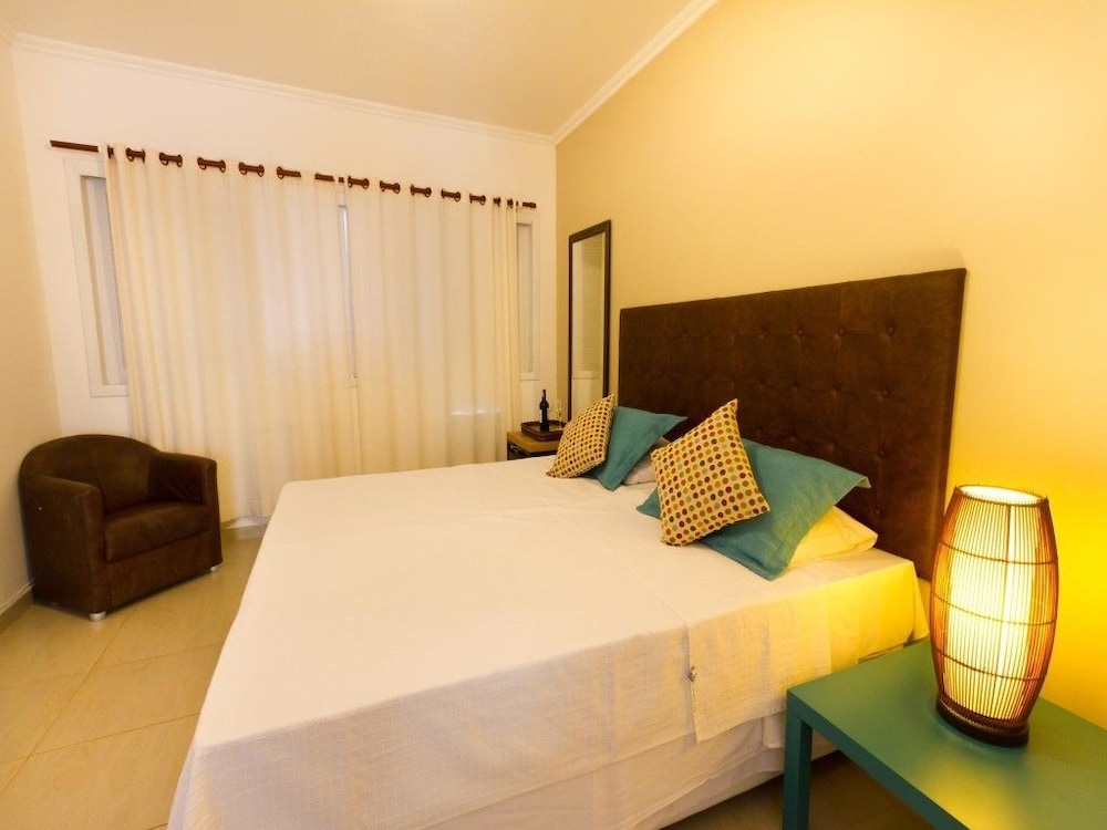 POUSADA VILA ATLANTICA INN 32/58