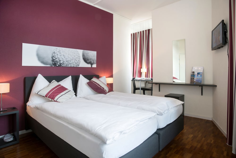 Hotel Hottingen 15/49