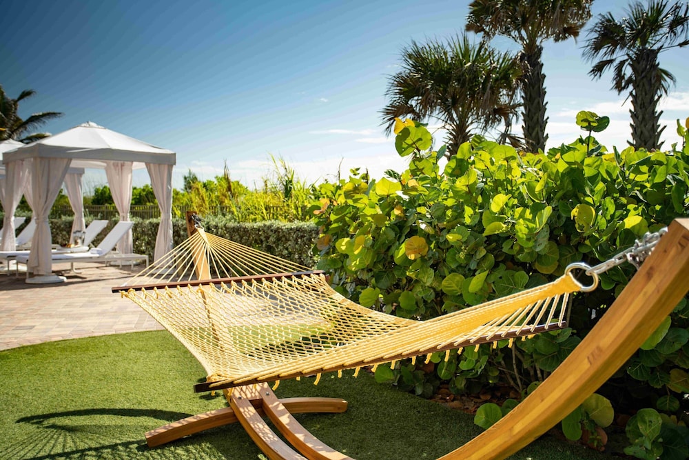Fort Lauderdale Marriott Pompano Beach Resort and Spa 40/46
