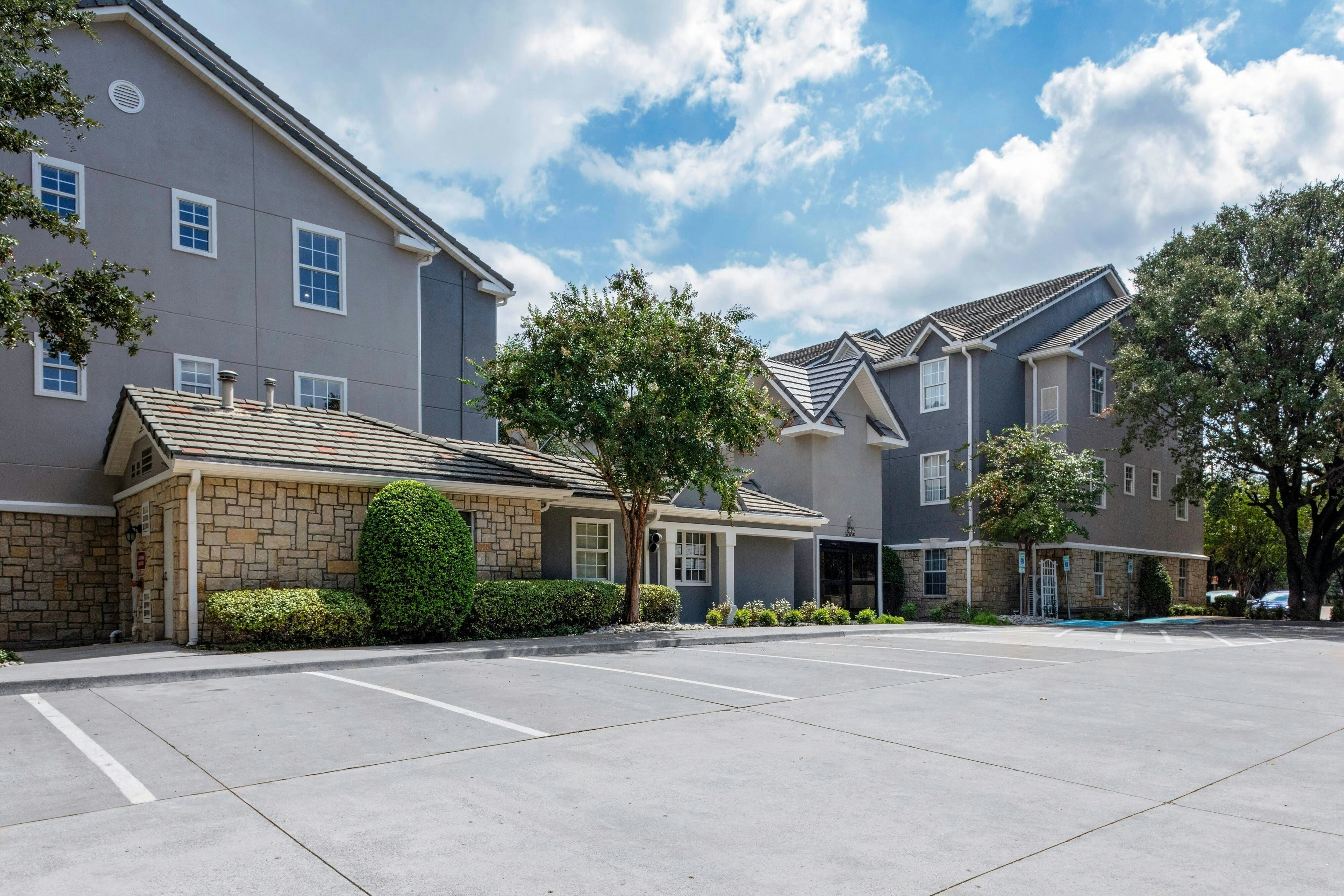 Towneplace Suites By Marriott Dallas Plano 12/13