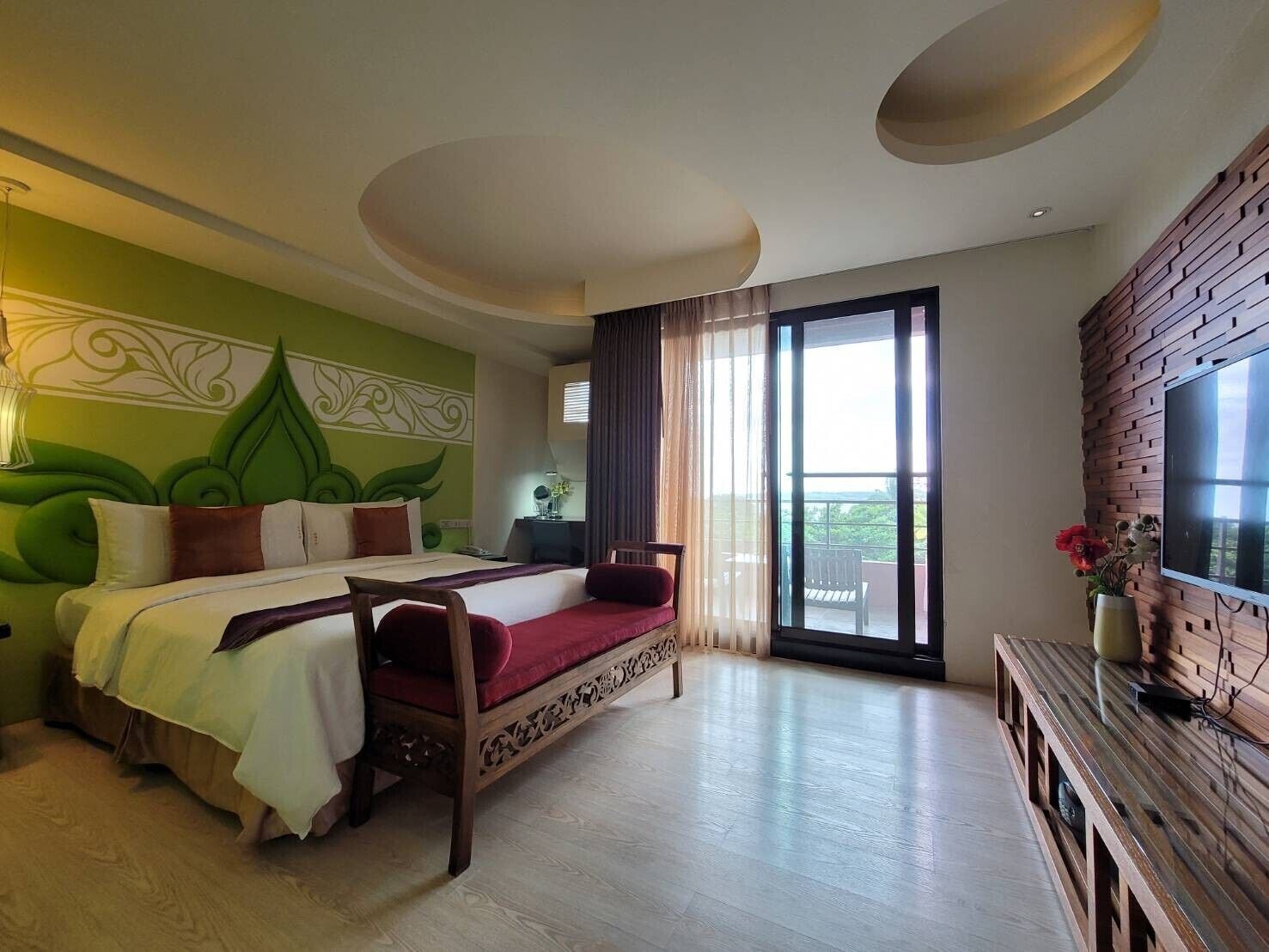 DELUXE, DOUBLE BED, SEA VIEW