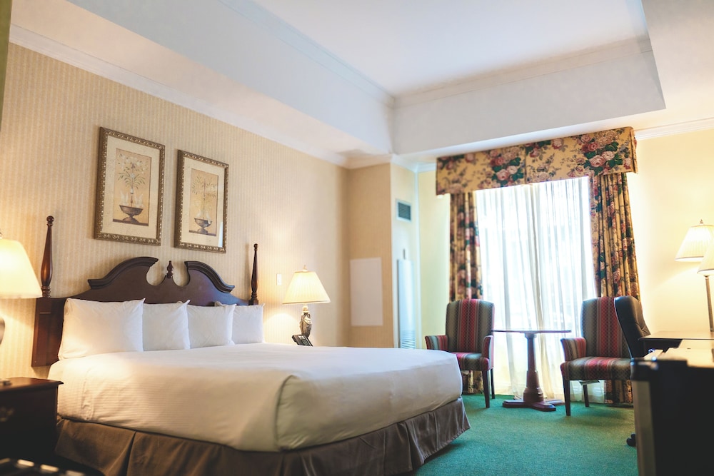 Casablanca Winery Inn 12/66