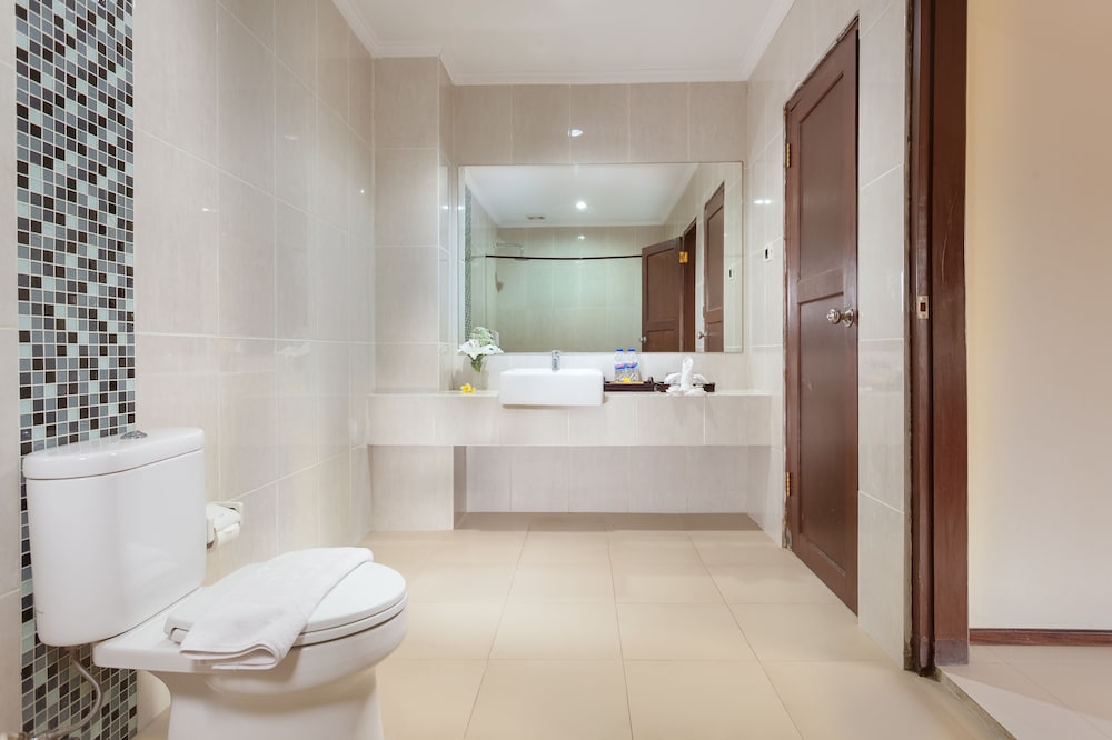 Hotel Montana Dua Malang 47/50