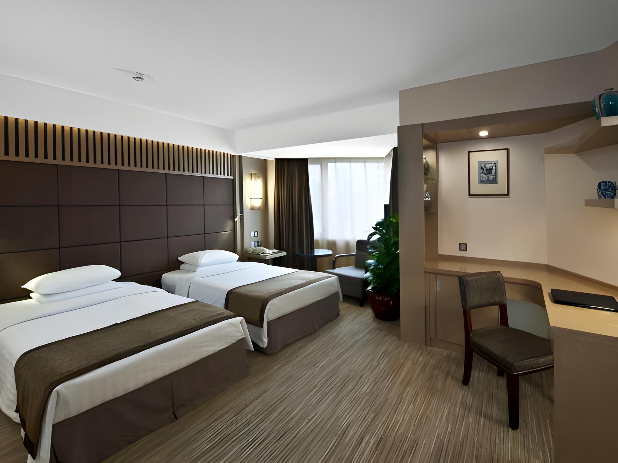 Wonderful, Super, Spacious, Deluxe, Twin Beds