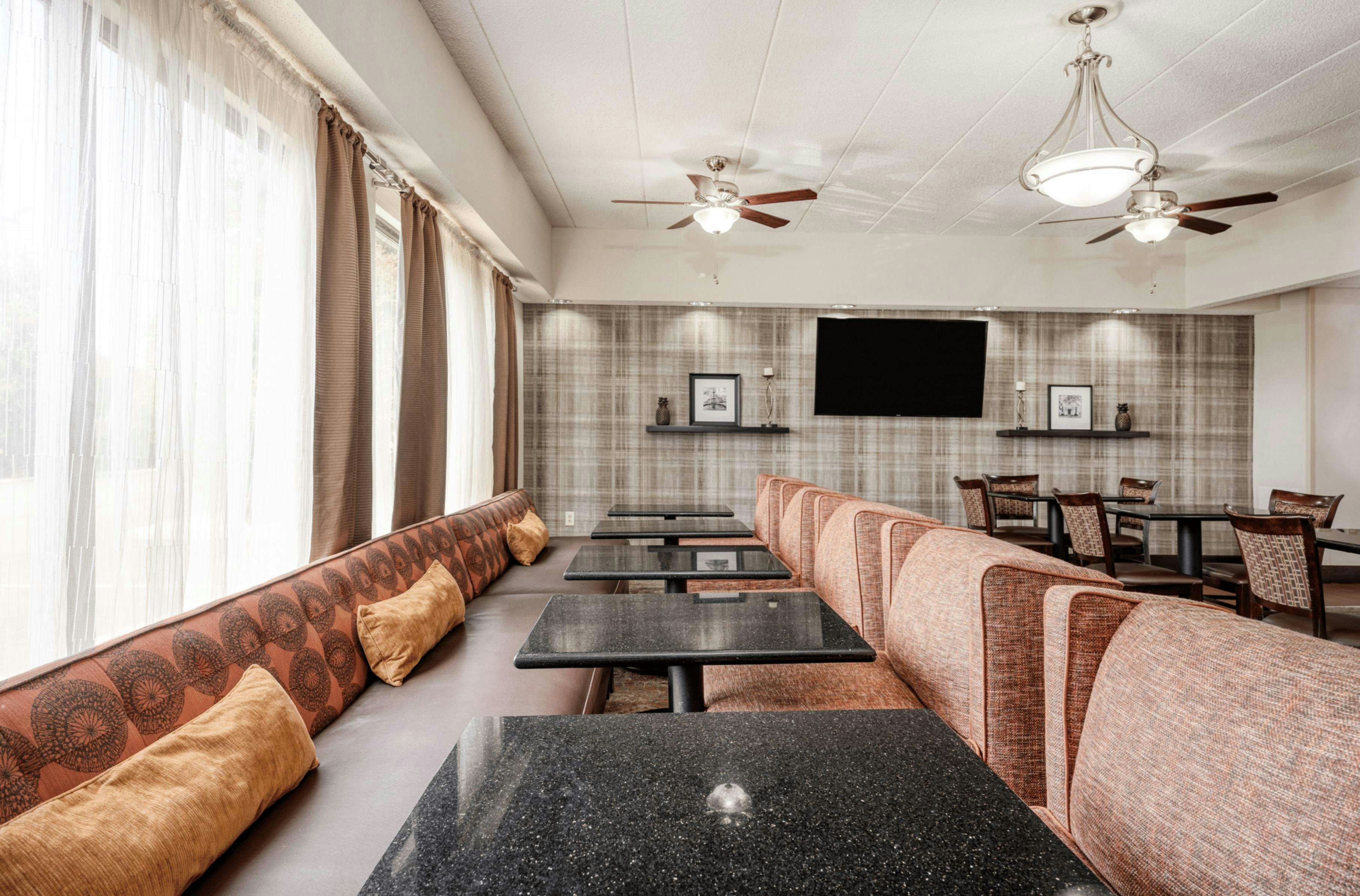 Hampton Inn Washington Court House 41/61