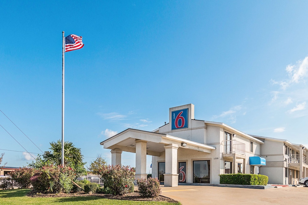 Motel6 Lancaster, TX - DeSoto - Lancaster in LANCASTER - TX