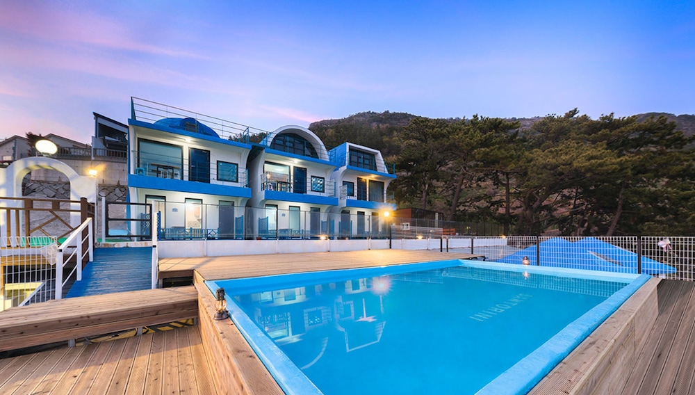 Namhae Santorini N Pension 26/50