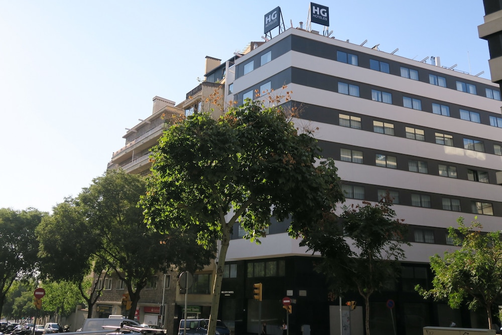 HG City Suites Barcelona 6/30