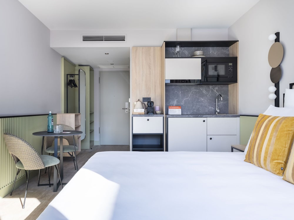 numa I Arc Rooms and Apartments (ex Hotel Angleterre) 12/38